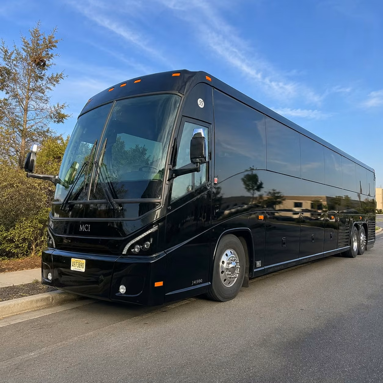 cleveland corporate groups book long distance charter buses for retreats and multi city events