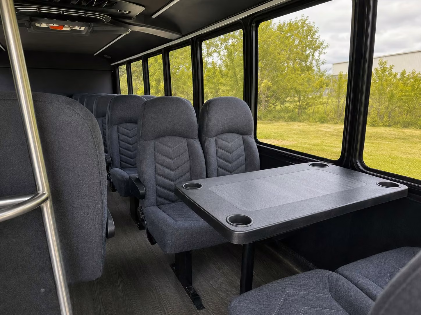 minibus and charter bus rentals to blossom music center