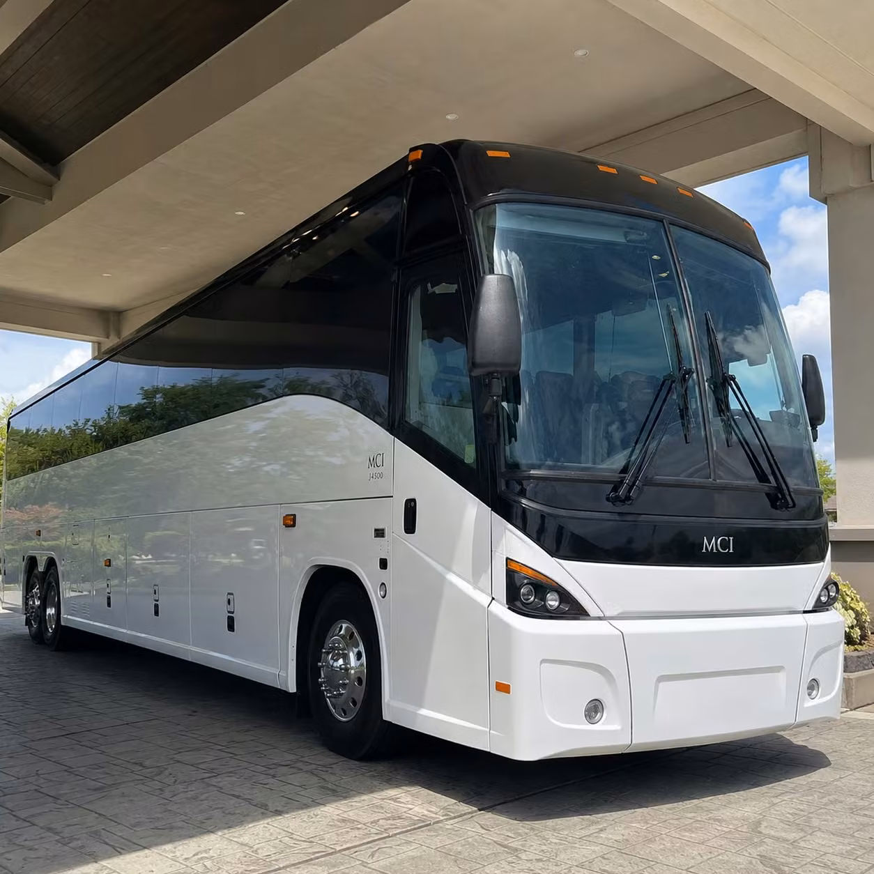 shuttling federal employees agency staff across greater cleveland